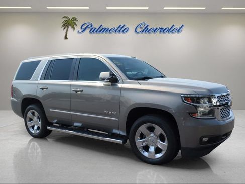 Used 2018 Chevrolet Tahoe LT w/ LT Signature Package AWD/4WD image 1