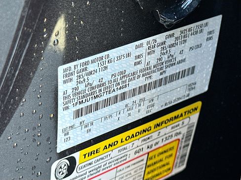 New 2026 Ford Expedition Platinum w/ Stealth Performance Package image 21