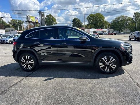 Used 2024 Mercedes-Benz GLA 250 4MATIC image 5