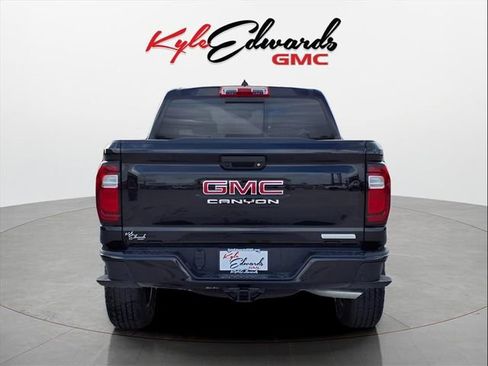 New 2026 GMC Canyon Elevation w/ Convenience Package image 6