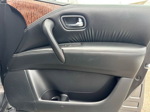 Used 2018 Nissan Armada SL w/ Premium Package image 27