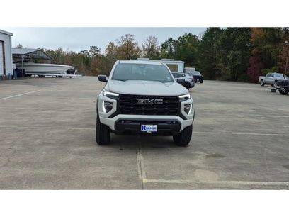 New 2026 GMC Canyon Elevation w/ Convenience Package