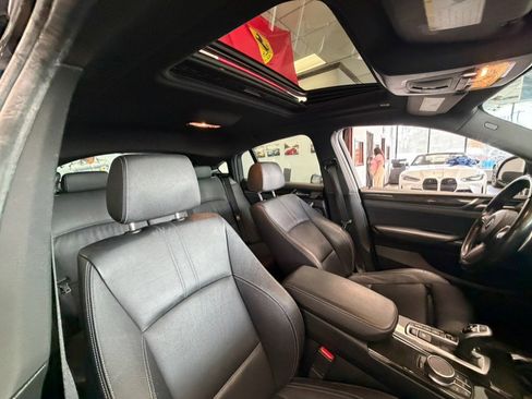 Used 2018 BMW X4 M40i AWD/4WD image 45