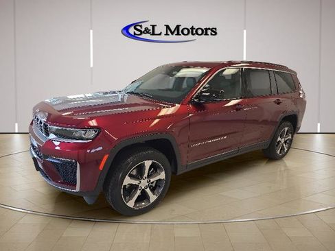 New 2026 Jeep Grand Cherokee L Limited w/ Trailer Tow Package AWD/4WD image 5