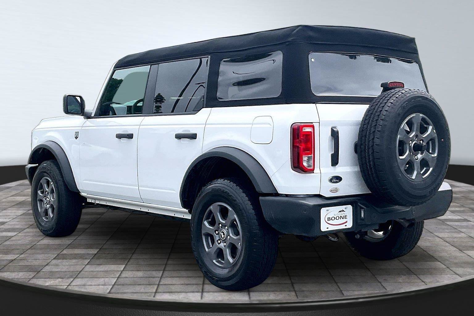 Used 2025 Ford Bronco Big Bend AWD/4WD image 3