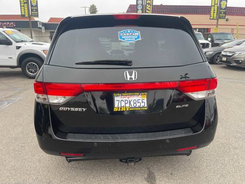 Used 2014 Honda Odyssey Touring Elite image 4