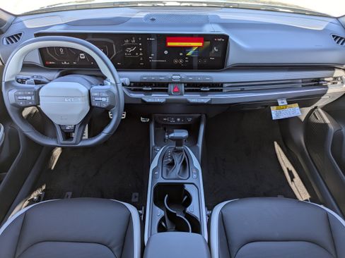 New 2025 Kia K4 GT-Line Turbo image 15