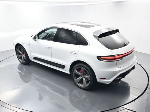 Used 2025 Porsche Macan S image 35