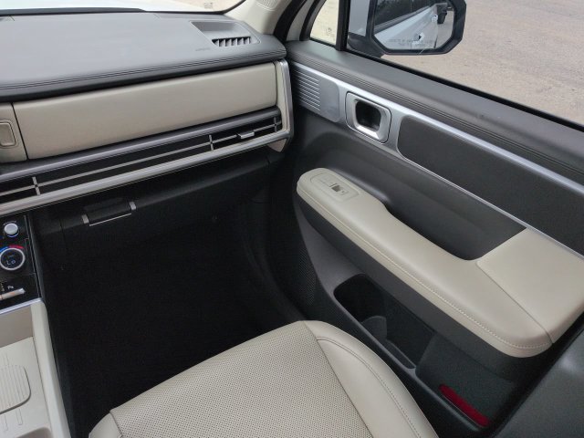 Used 2024 Hyundai Santa Fe SEL AWD/4WD image 19
