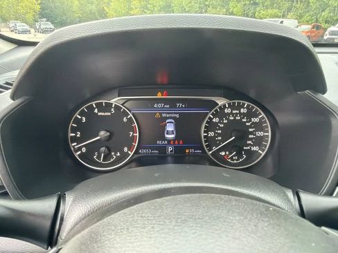 Used 2024 Nissan Altima 2.5 SV AWD/4WD image 27