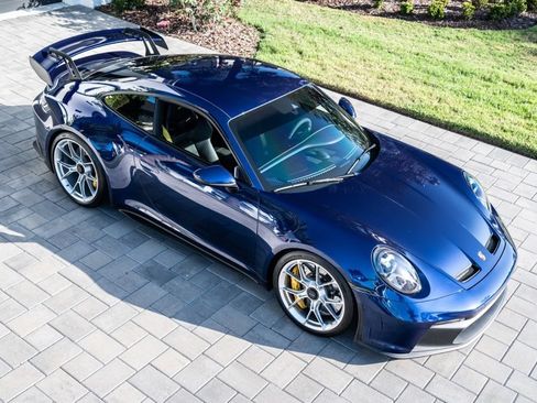 Used 2024 Porsche 911 GT3 RWD image 9