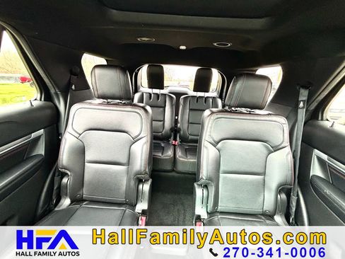 Used 2017 Ford Explorer Sport w/ Equipment Group 401A AWD/4WD image 27
