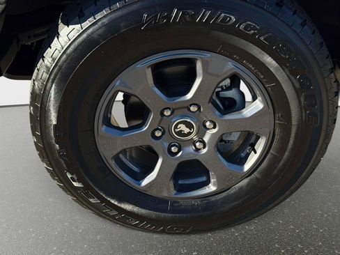 Used 2024 Ford Bronco Big Bend image 9