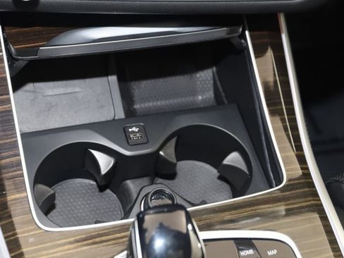 Used 2023 BMW X5 xDrive40i w/ M Sport Package image 30