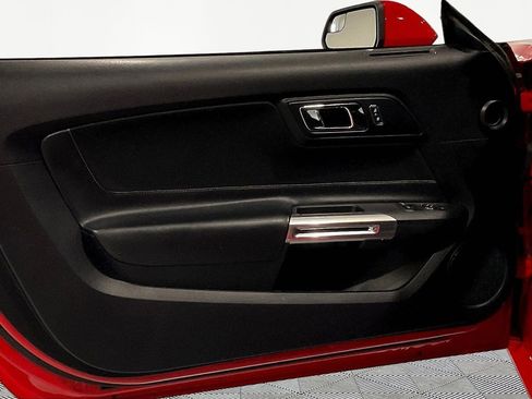 Used 2017 Ford Mustang GT w/ Enhanced Security Package RWD image 19