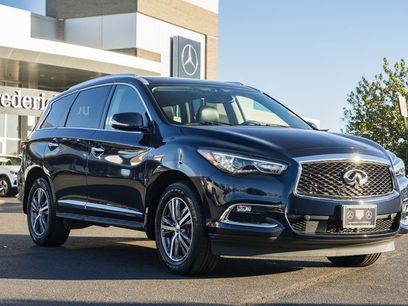 Used 2020 INFINITI QX60 Luxe w/ Essential Package