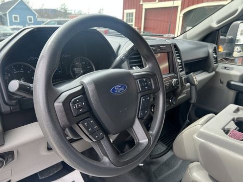 Used 2022 Ford F250 XL w/ Power Equipment Group AWD/4WD image 24