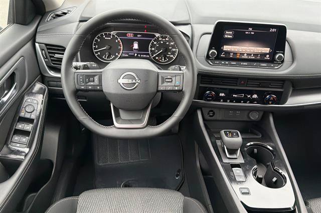 New 2026 Nissan Rogue SV FWD image 15
