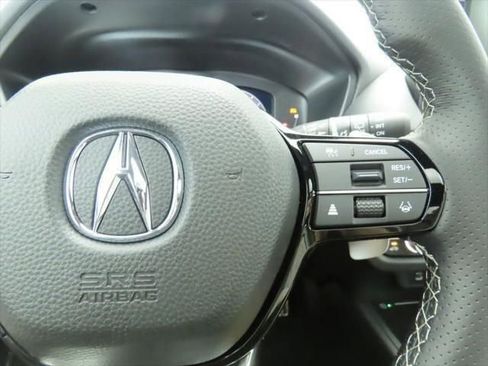 Used 2025 Acura ADX A-Spec image 13