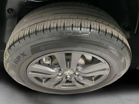 Used 2019 Honda Ridgeline Sport image 27