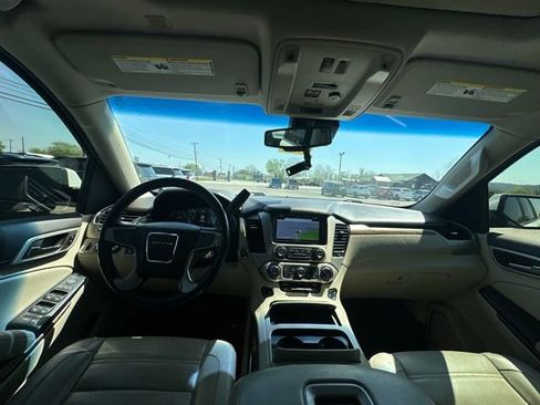 Used 2019 GMC Yukon Denali w/ Denali Ultimate Package image 11