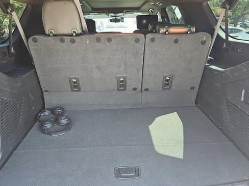 Used 2024 GMC Yukon XL Denali Ultimate image 14