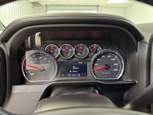 Used 2023 Chevrolet Silverado 2500 LTZ w/ LTZ Convenience Package image 32