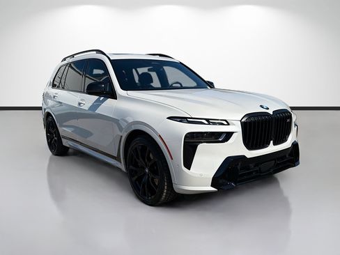 Used 2024 BMW X7 M60i w/ Executive Package AWD/4WD image 7