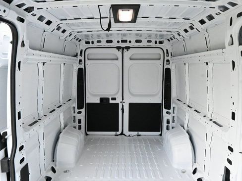 Used 2025 RAM ProMaster 2500 w/ Cold Weather Group image 23