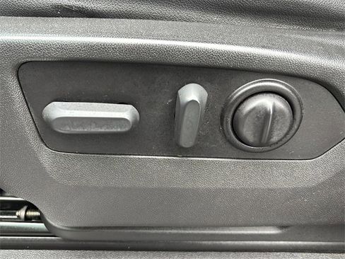 Used 2022 Chevrolet Silverado 1500 LTZ image 18