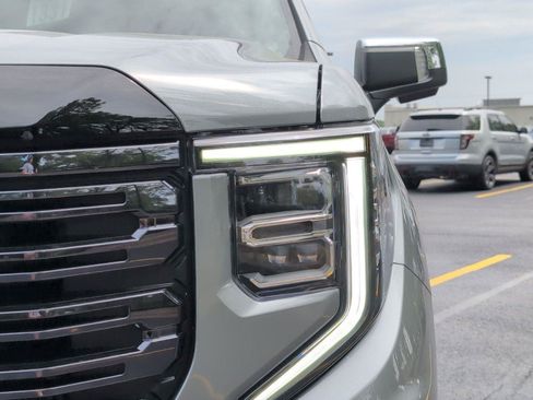 New 2026 GMC Sierra 1500 Denali Ultimate AWD/4WD image 12