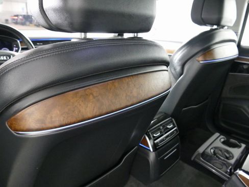 Used 2021 Audi A8 L 3.0T w/ Executive Plus Package image 33