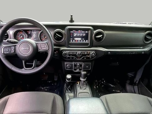 Used 2023 Jeep Wrangler Unlimited Sport AWD/4WD image 16
