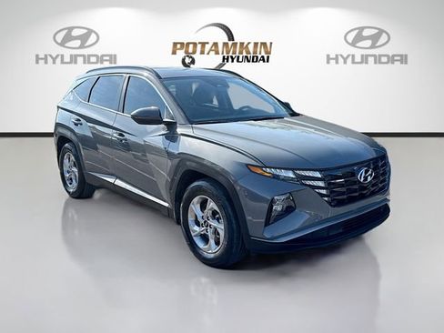 Certified 2024 Hyundai Tucson SEL FWD image 3