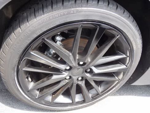 Used 2024 Toyota Camry XSE FWD image 28