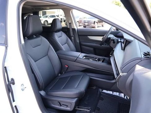 Certified 2025 Nissan Murano SL w/ Cargo Package AWD/4WD image 30