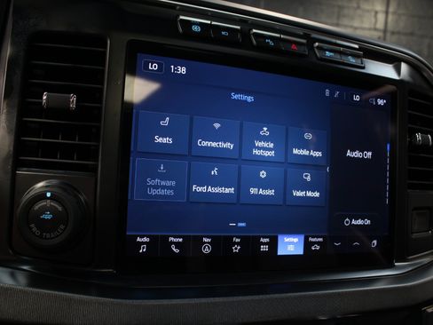 Used 2024 Ford F250 Platinum w/ Tremor Off-Road Package AWD/4WD image 72