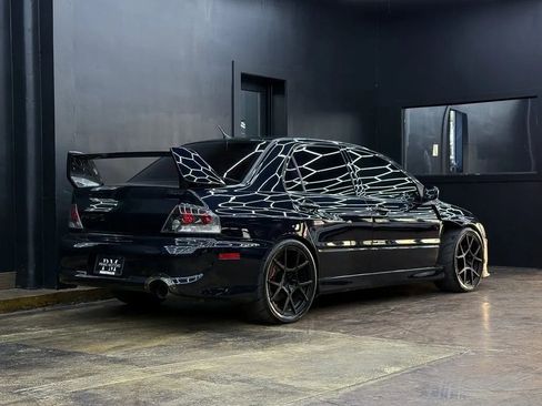 Used 2004 Mitsubishi Lancer Evolution AWD/4WD image 7