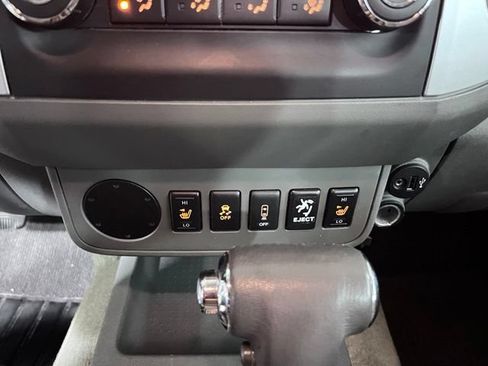 Used 2017 Nissan Frontier SV w/ SV Value Truck Package RWD image 29