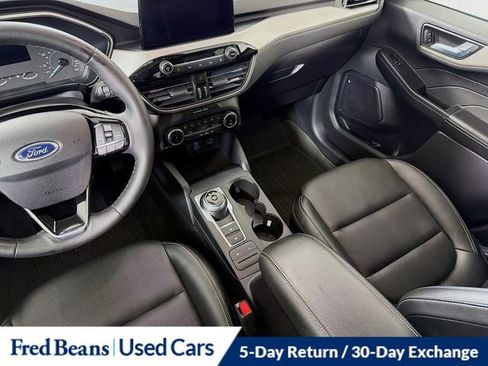 Used 2022 Ford Escape SEL image 26