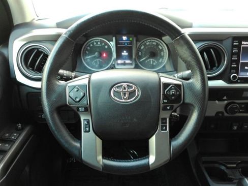 Used 2022 Toyota Tacoma SR5 image 29