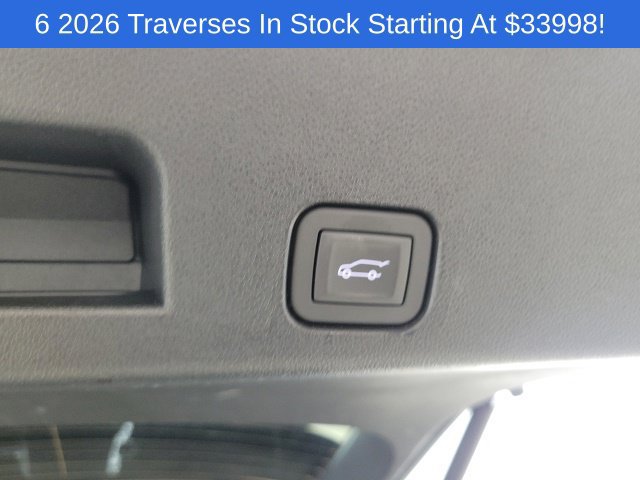 Used 2026 Chevrolet Traverse LT w/ Driver Confidence Package FWD image 20