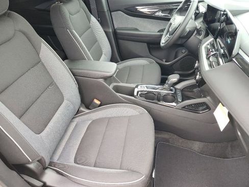 New 2025 Chevrolet TrailBlazer LT w/ Convenience Package image 10