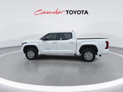 Certified 2026 Toyota Tundra SR5 w/ SR5 Premium Package AWD/4WD image 5