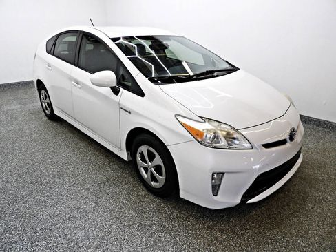 Used 2012 Toyota Prius Four image 3