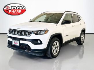 Used 2025 Jeep Compass Latitude video 1