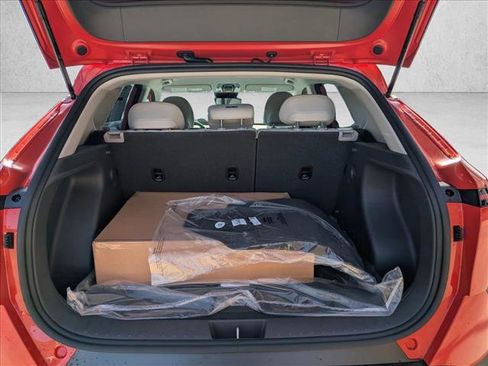 New 2026 Hyundai Kona SEL Premium image 18