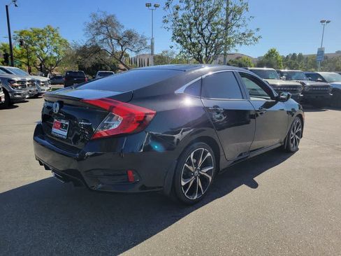 Used 2020 Honda Civic Sport image 5