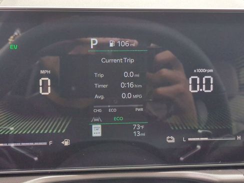 Used 2026 Kia Sportage EX w/ EX Panoramic Sunroof Package image 10