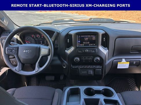 New 2026 Chevrolet Silverado 1500 Custom Trail Boss w/ LPO, Dark Essentials Package AWD/4WD image 8